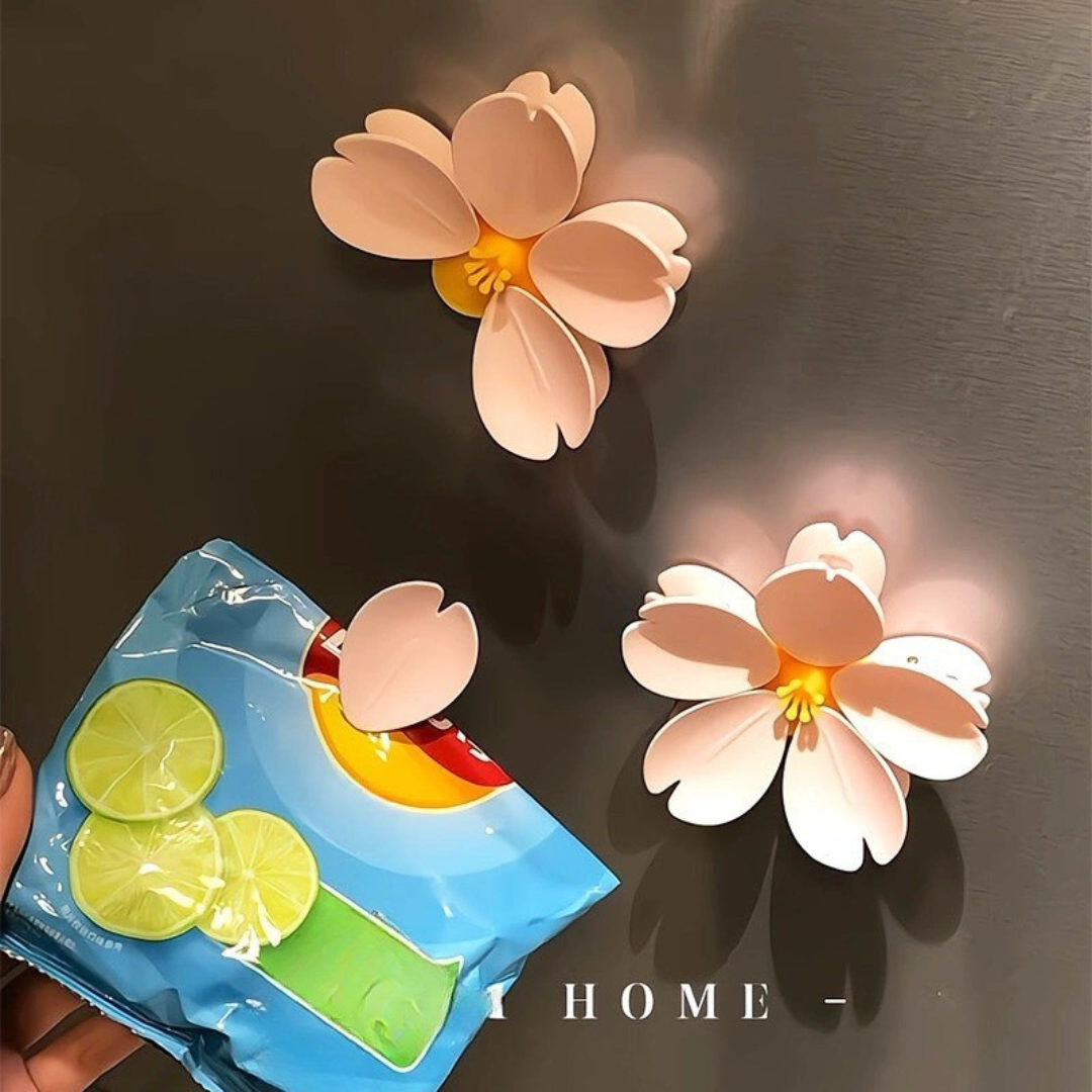 Cute Sakura Design Multi-Use Magnetic Compact Clip