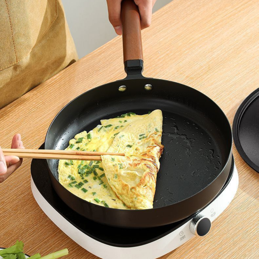 Native Titanium Non Stick Frying Pan with Lid - 26 cm