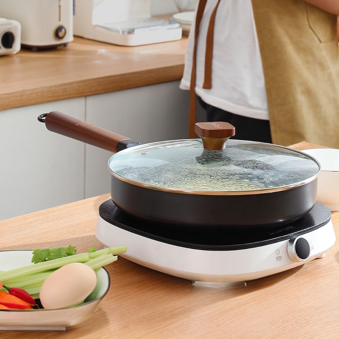 Native Titanium Non Stick Frying Pan with Lid