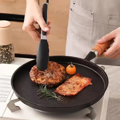 Ultra Heat Pre-Seasoned Cast Iron Skillet with Lid